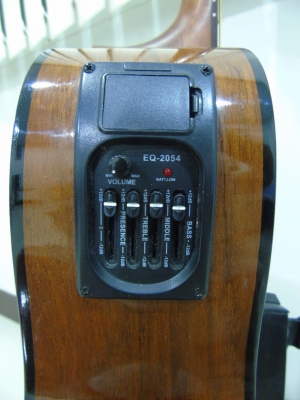 กีต้าร์โปร่งไฟฟ้า Yamaha F310 แท้ 41 นิ้ว Made in Indonesia มือสอง สภาพดี EQ-2054