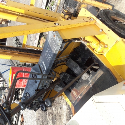 โฟคลิฟ 1 ตัน 3 เมตร โฟคลิฟ 1 ตัน 3 เมตร