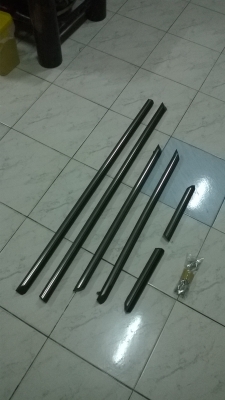 ขายชุดคิ้วรอบคันโคมเมียม bmw e30 4ประตู สภาพสวย ราคา1900บ โทร0924462525โส