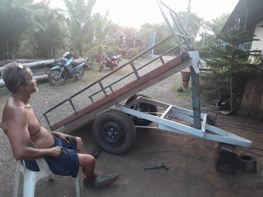 ขายโครงรถไถนั่งขับ