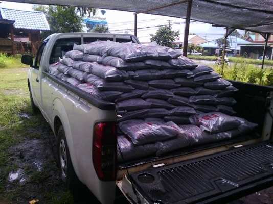 ดิน8ถุง100