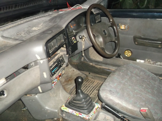 แยกอะไหร่นิสสันเอ็นวี