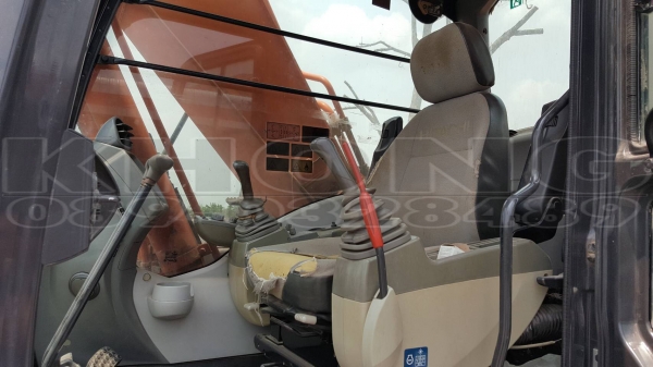 ขายด่วน รถแบคโฮ Hitachi 200 g5 กล้องหลัง เครือง ช่วงล่างดี เอกสาร แจ้งจำหน่าย พร้อมจด ขาย 1500000 คับ