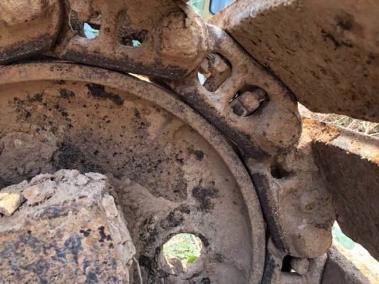 ขาย 185,000 บาท KOMATSU PC120-3 (ปั้มไฮโดรลิกเสีย) เครื่องดี โซ่หนา เอวแน่น เอกสารชื้อขาย  รถอยู่  มหาสารคาม โทร 0610710295