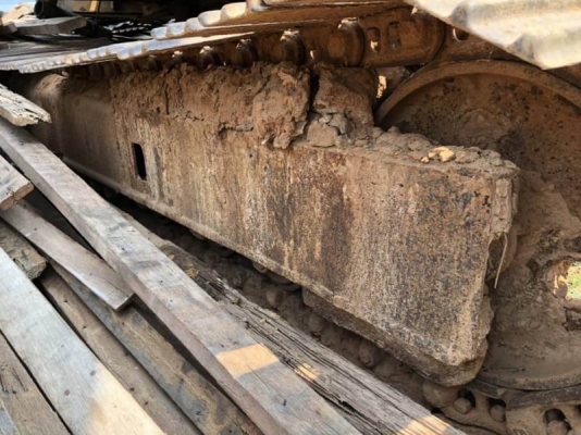 ขาย 185,000 บาท KOMATSU PC120-3 (ปั้มไฮโดรลิกเสีย) เครื่องดี โซ่หนา เอวแน่น เอกสารชื้อขาย  รถอยู่  มหาสารคาม โทร 0610710295