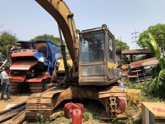 ขาย 185,000 บาท KOMATSU PC120-3 (ปั้มไฮโดรลิกเสีย) เครื่องดี โซ่หนา เอวแน่น เอกสารชื้อขาย  รถอยู่  มหาสารคาม โทร 0610710295