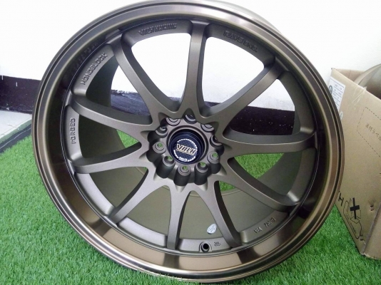 แม็กใหม่กระบะขอบ 18 พร้อมยางใหม่ 16800 บาท