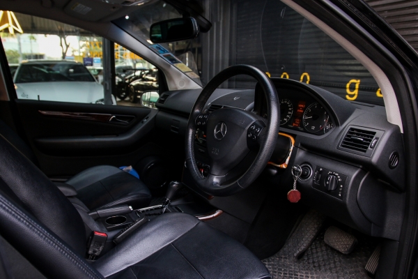 ขาย Mercedes Benz A200 W169 ปี 08 เกียร์ออโต้ สีดำ