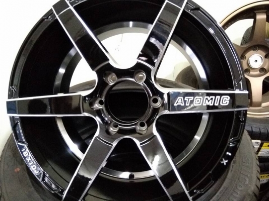 แม็กใหม่ขอบ 18 ราคา 15500 พร้อมยาง 22500 บาท