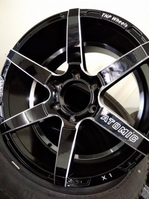 แม็กใหม่ขอบ 18 ราคา 15500 พร้อมยาง 22500 บาท