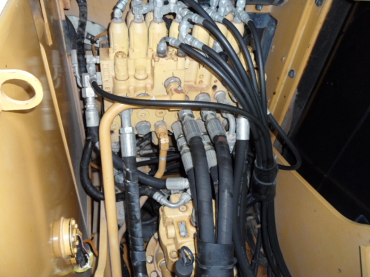 312d2 CATERPILLAR รถสวยๆคุณภาพดีมาให้ช็อปอีกแล้วครับท่าน@2.0ล้าน สนใจโทรเลย ☎ 081-989-1989 + ID LINE :rangrayong หรั่งครับ