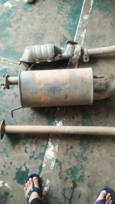 ท่อไอเสียรถปาเจโร่ทั้งชุด ท่อไอเสียรถปาเจโร่ทั้งชุด