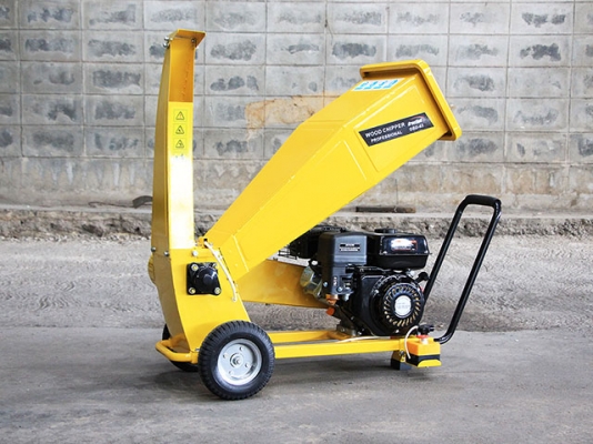 ขายเครื่องบดกิ่งไม้ สินค้าใหม่เอี่ยม แกะกล่อง ยังไม่เคยใช้งาน เครื่องเบนซิน