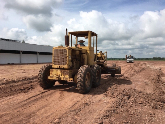 ขาย รถเกรด CAT 12F เครื่องดี เกียร์ดี ยางเต็มทั้ง 6 เส้น รถใช้งานได้ปกติ เอกสารใบซื้อขาย