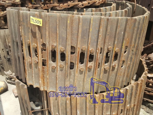 โซ่แทรคพร้อมใบ KOMATSU PC 200-7 เก่านอกญี่ปุ่น ใบแทรคยาว60ซม โซ่แทรคพร้อมใบ KOMATSU PC 200-7 เก่านอกญี่ปุ่น ใบแทรคยาว60ซม