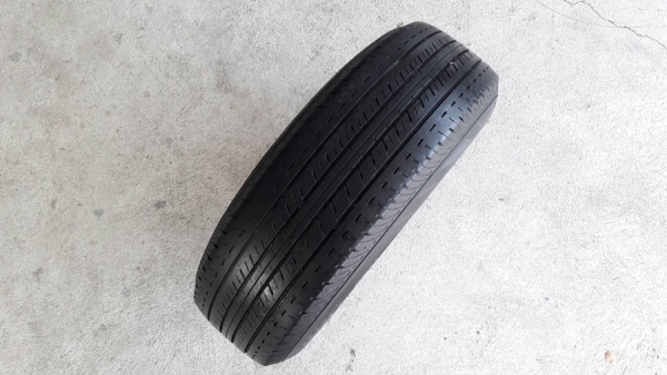 ล้อRacing Wheels 6รู  ขอบ15  พร้อมยาง205/70/15  ปี16  4 ล้อ