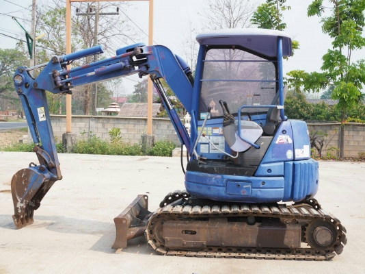 ขายรถขุด KOMATSU รุ่น  PC30-UU-3  ปั้มนิ้ว/คอนโทรลสั้น / แทรคเหล็ก/ เครื่อง 3D84E / ปี  1998 เก่านอก สภาพสวยใช้งานได้เลย