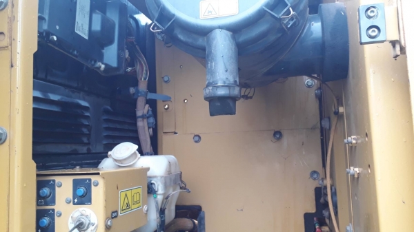 ขายด่วน รถแบคโฮ CAT 320 D- V2 รถเดิมมือเดียว ใช้งาน 47 ชม. สวย จัดเต้มทุกฟังก์ชั่นการใช้งาน ทุกระบบเหมือนรถใหม่ เอกสารใบอินวอย