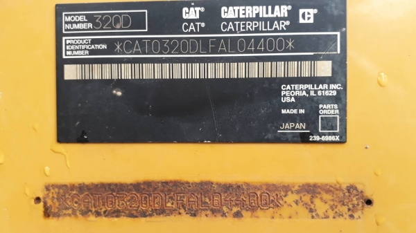 ขายด่วน รถแบคโฮ CAT 320 D- V2 รถเดิมมือเดียว ใช้งาน 47 ชม. สวย จัดเต้มทุกฟังก์ชั่นการใช้งาน ทุกระบบเหมือนรถใหม่ เอกสารใบอินวอย