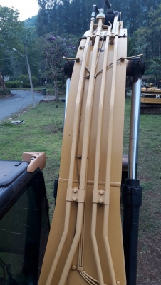 ขายด่วน รถแบคโฮ CAT 320 D- V2 รถเดิมมือเดียว ใช้งาน 47 ชม. สวย จัดเต้มทุกฟังก์ชั่นการใช้งาน ทุกระบบเหมือนรถใหม่ เอกสารใบอินวอย