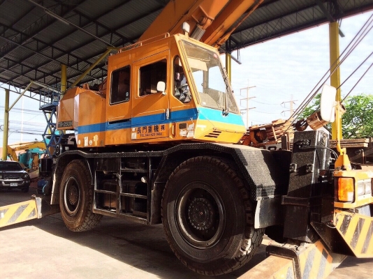 Tadano TR250M-5 รถเครน ขนาด25ตัน ยกสูง35เมตร 4ล้อ เครื่องยนต์มิซซู รถสภาพสวยและแน่นมาก ระบบไฟฟ้าสมบูรณ์ ราคาคุยกันได้ Tadano TR250M-5 รถเครน ขนาด25ตัน ยกสูง35เมตร 4ล้อ เครื่องยนต์มิซซู รถสภาพสวยและแน่นมาก ระบบไฟฟ้าสมบูรณ์ ราคาคุยกันได้