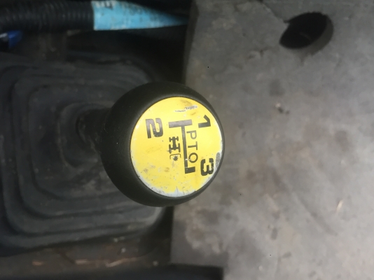 ขายรถตีดิน