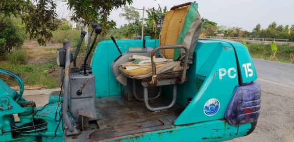 ขายด่วนรถแบคโฮKOMATSUโคมัสซูรุ่นยอดนิยมสวยๆPC15-7เครื่องโคมัสซู3D84เครื่องดีปั่มแรงรถนอกเพิ่งนำเข้ามาใหม่ยังไม่เคยใช้งานในเมืองไทยเลย