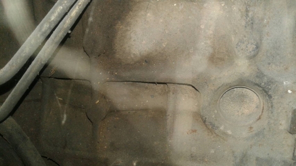 ขาย6ล้อคู่ 6ล้อ 88แรงดั้มปี34และ6ล้อ110แรงรั้วปี33