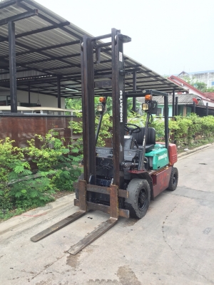 ขายรถยกโฟร์คลิฟท์komat'su fd25-11 เสาสูง4