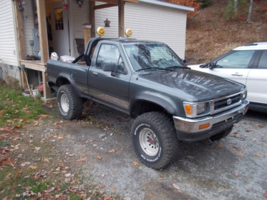 แก้ม toyota surf ใส่toyota mighty-x ln-106,80,85,90,111 คู่ละ  2000  บาท