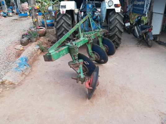 ขายผานสี่เคเอ็มทีสภาพสวย ขายผานสี่เคเอ็มทีสภาพสวย