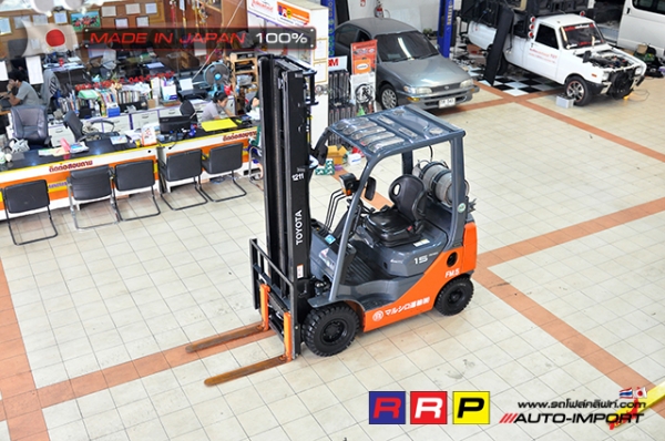 ขายรถโฟล์คลิฟท์มือสอง TOYOTA รุ่น 8FG15-33916 นำเข้าจากประเทศญี่ปุ่น 100\% ไม่เคยใช้งานในไทย