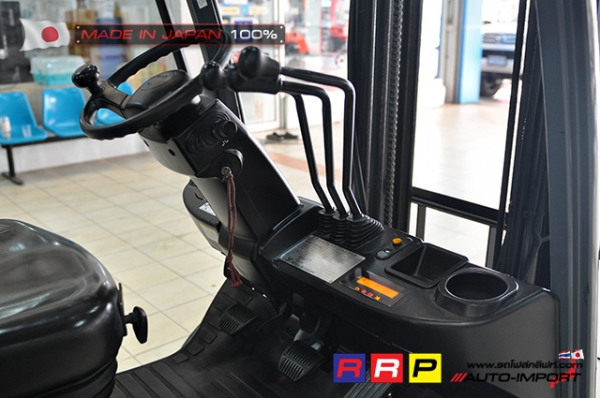 ขายรถโฟล์คลิฟท์มือสอง TOYOTA รุ่น 8FG15-33916 นำเข้าจากประเทศญี่ปุ่น 100\% ไม่เคยใช้งานในไทย