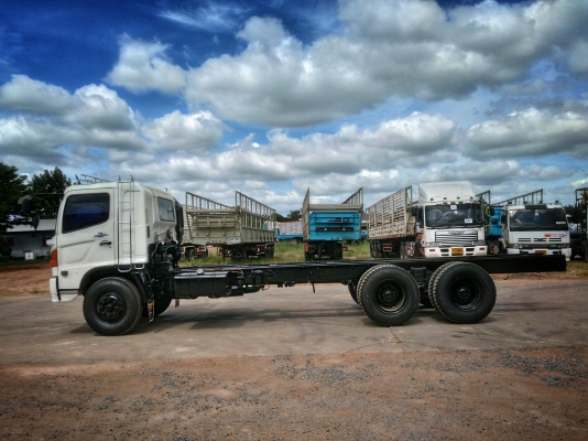 มี 2 สเปค 10 ล้อ HINO MEGA แบบดั้มพ์และแบบหัวแชชซี เครื่อง 260 แรงม้า 2 เพลา ยาว 6-7.50 เมตร สวยๆพร้อมทะเบียน มี 2 สเปค 10 ล้อ HINO MEGA แบบดั้มพ์และแบบหัวแชชซี เครื่อง 260 แรงม้า 2 เพลา ยาว 6-7.50 เมตร สวยๆพร้อมทะเบียน