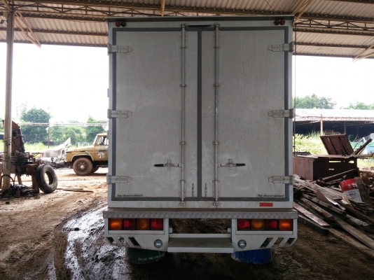 ขายตู้ต่อใหม่ ประตู 6 บาน หลัง 2 บาน ซ้าย 4 บาน อายุแค่ 3 เดือน ยาว 5.7 เมตร กว้างนอก 2.3 เมตร สูง 2.3 เมตร แชชซีกว้าง 84 ยกลงจาก NPR ขายตู้ต่อใหม่ ประตู 6 บาน หลัง 2 บาน ซ้าย 4 บาน อายุแค่ 3 เดือน ยาว 5.7 เมตร กว้างนอก 2.3 เมตร สูง 2.3 เมตร แชชซีกว้าง 84 ยกลงจาก NPR