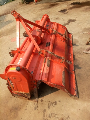 จอบหมุน RX182F ตราช้าง