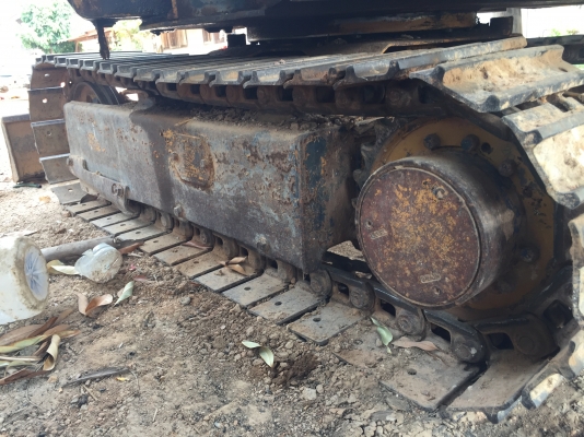 Komatsu PC10-5 สไลด์อารมได้ เครื่องดี ปั้มสามท่อน โซ่ดี เอวแน่น