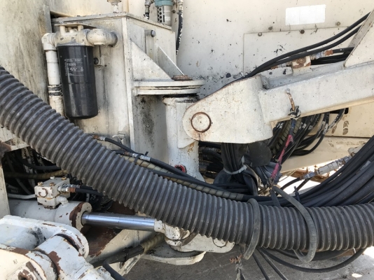 Furukawa HCR9-DSII ปี 1999 นำเข้าตรงจากญี่ปุ่น รถสวย สภาพดีมากครับ Furukawa HCR9-DSII ปี 1999 นำเข้าตรงจากญี่ปุ่น รถสวย สภาพดีมากครับ