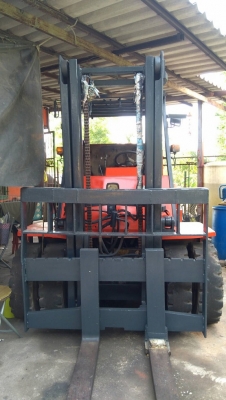 FORKLIFT 6.0T KOMATSU FD60T-6 ดีเซล เกียร์ออโต้ สภาพดีมาก