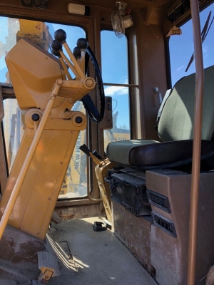 ซีเรียลสูงจัด >>140G#72V169xx<< ปี1994 11,000ชม. สนใจถามได้เลยครับ โทร. 092-929-9942 ธีรเทพ