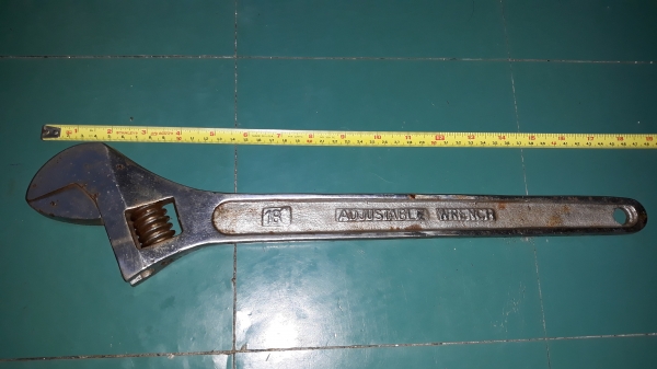 ขายประแจเลื่อนADJUSTABLE WRENCR ASH ขนาด18&quot; ใหม่เก่าเก็บ