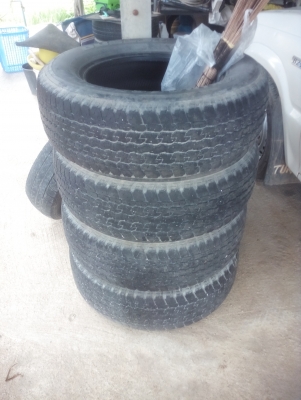 ขายยางมือสอง ขายยางมือสอง