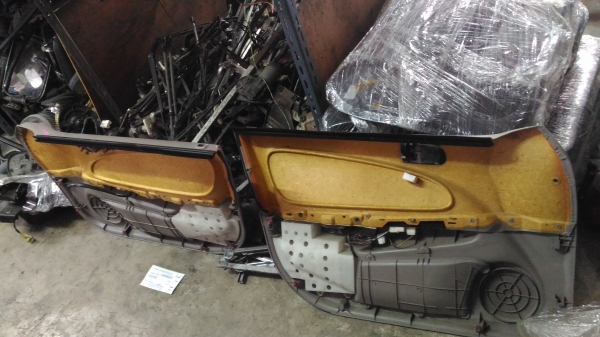 แผงในประตู toyota ae110