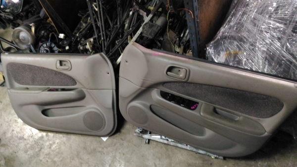 แผงในประตู toyota ae110