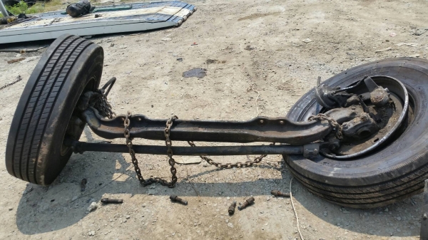 ขายด่วนๆ เพลา หน้า-หลัง ของรถนิสสันยูดี