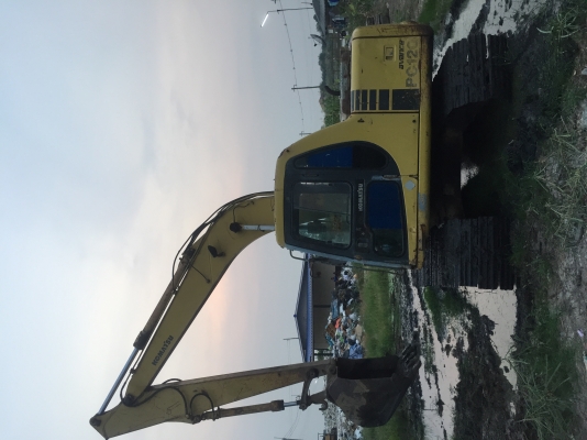 ขายคับรถแบคโฮkomatsuPC120-6ไฟฟ้าครบอามพิเศษพร้อมใช้