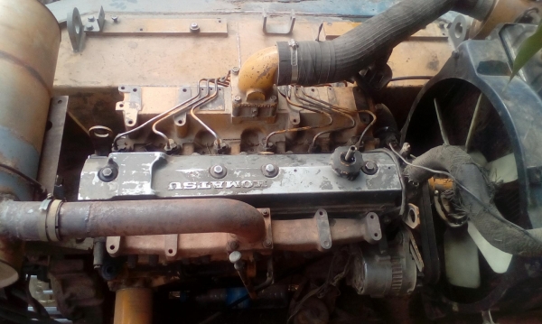 โคมัสสึ PC 120-3 พร้อมใช้ 0985947837 โคมัสสึ PC 120-3 พร้อมใช้ 0985947837