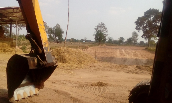 โคมัสสึ PC 120-3 พร้อมใช้ 0985947837 โคมัสสึ PC 120-3 พร้อมใช้ 0985947837