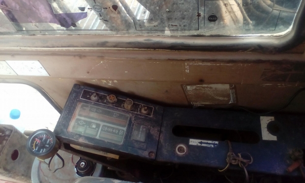 โคมัสสึ PC 120-3 พร้อมใช้ 0985947837 โคมัสสึ PC 120-3 พร้อมใช้ 0985947837