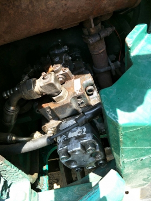 ขายรถแบคโฮ KOMATSU PC30MR-1 ราคา 350000